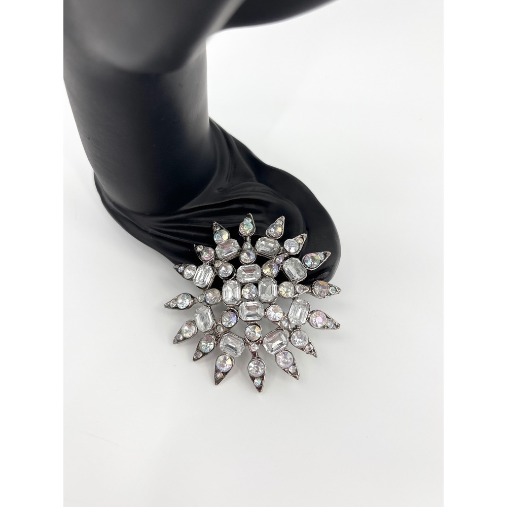 Silver Tone Rhinestone Starburst Brooch Faceted Snowflake Statement Pin Art Deco